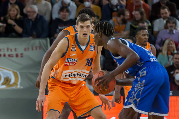 超种族歧视 超种族歧视