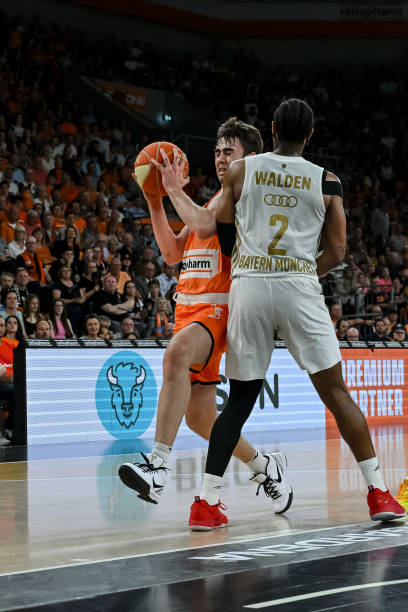 尺度而被驱 尺度而被驱