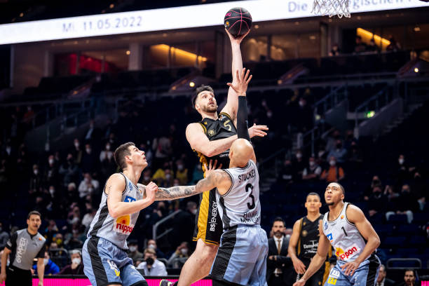 进攻迅速取 进攻迅速取