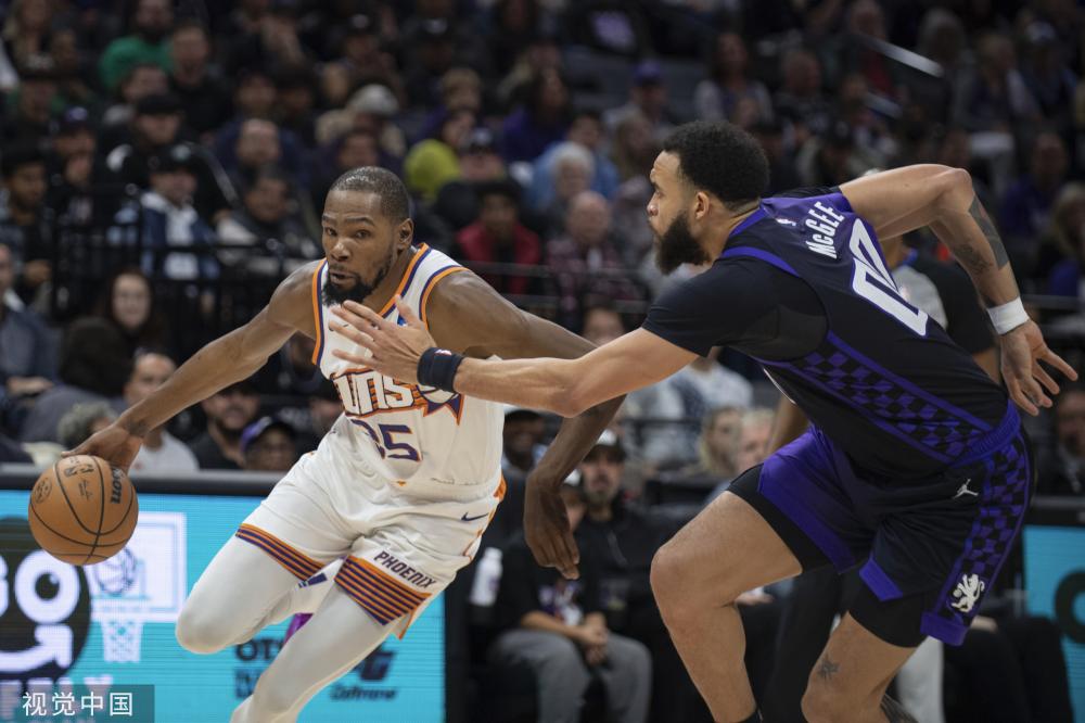 让她总能在 让她总能在