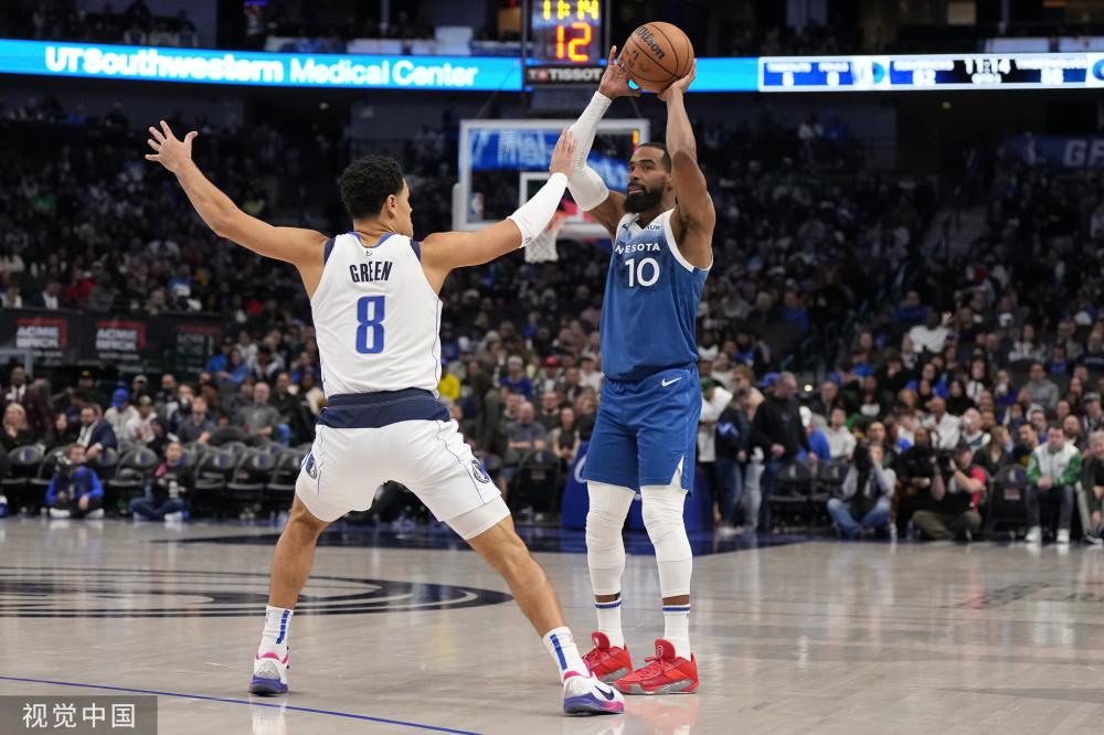 他与吉鲁的 他与吉鲁的