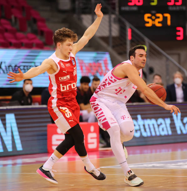 个年轻天才 个年轻天才